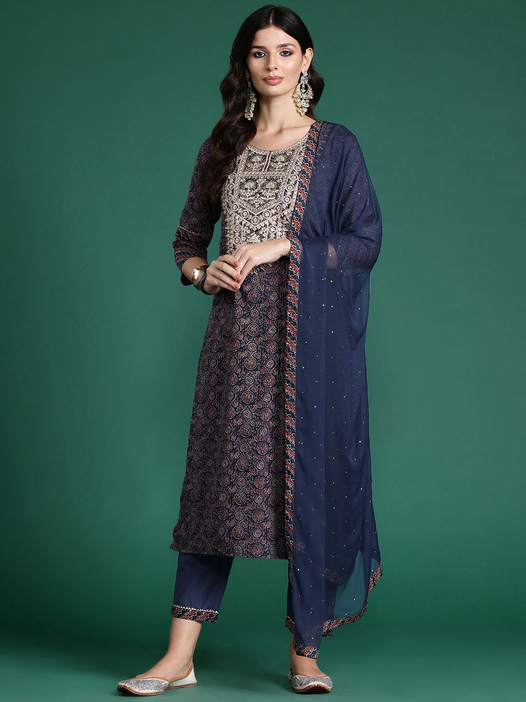 Plus Size Ethnic Motifs Printed Sequinned Pure Cotton Kurta Set