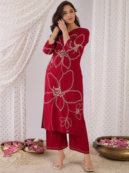 Dhiyona IE Embroidered Three-Quarter Sleeves Tunic With Palazzo