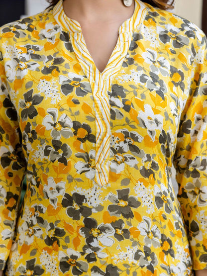 Dhiyona IE Floral Printed Mandarin Collar Pure Cotton Kurta With Trousers & Dupatta
