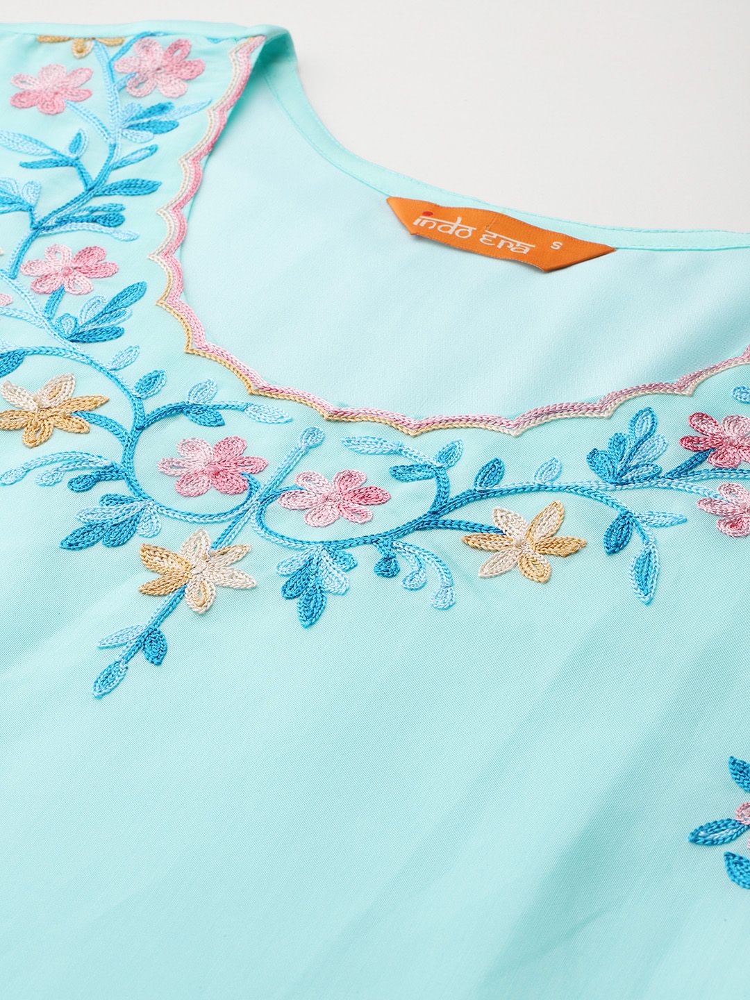 Dhiyona IE Floral Embroidered Thread Work Kurta with Trousers & With Dupatta
