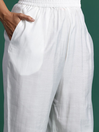 Plus Size Floral Embroidered Beads & Stones Kurta with Trousers & With Dupatta