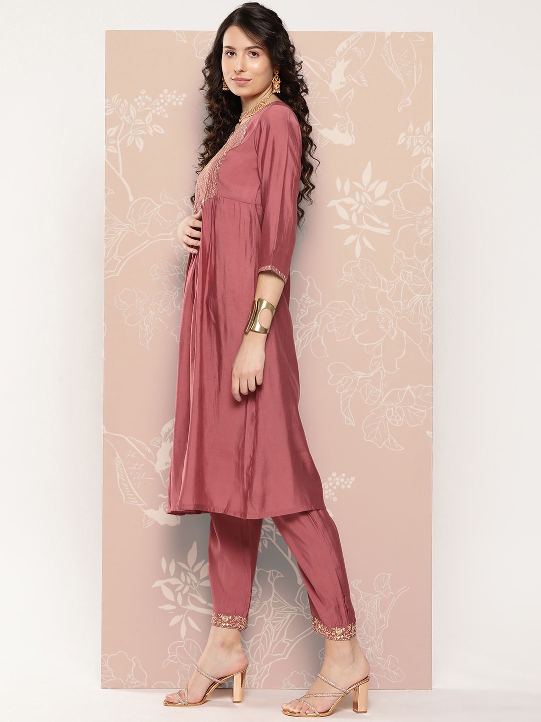 Dhiyona VA Women's Embroidered Empire Kurta with Trousers & With Dupatta