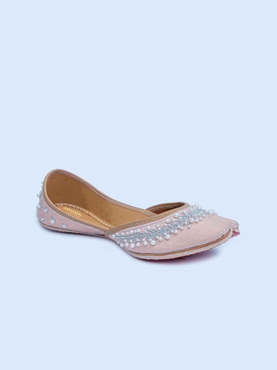 Dhiyona AK Peach-Coloured Embellished Ethnic Mojaris