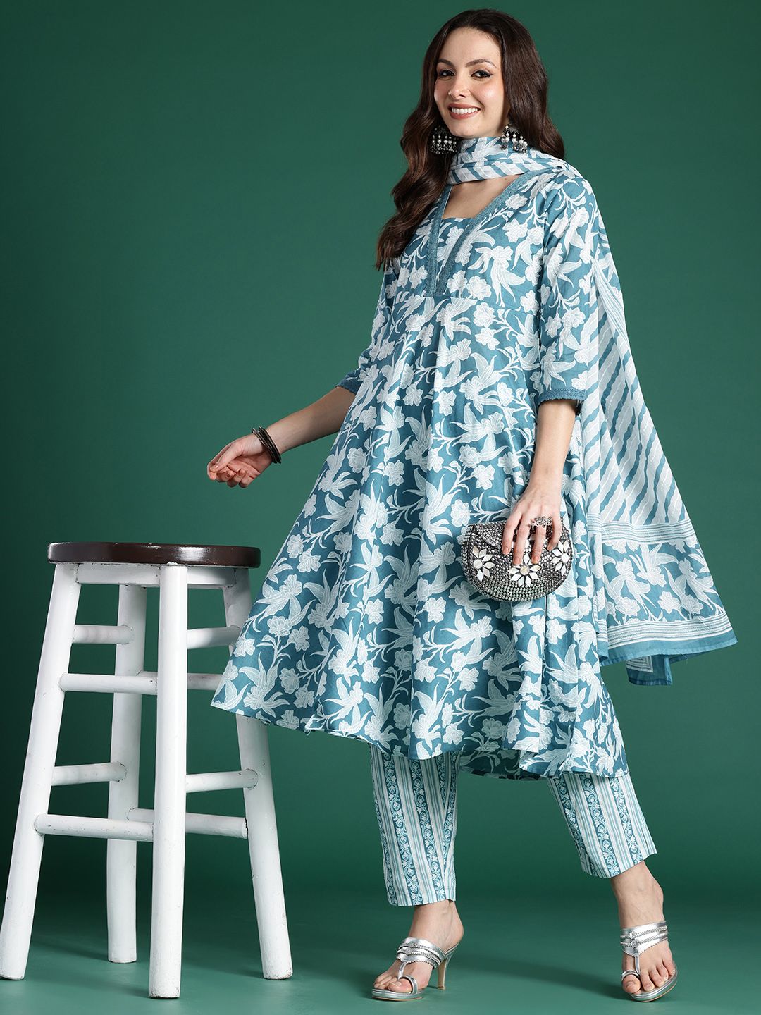 Dhiyona IE Floral Printed Pure Cotton Kurta with Trousers & With Dupatta