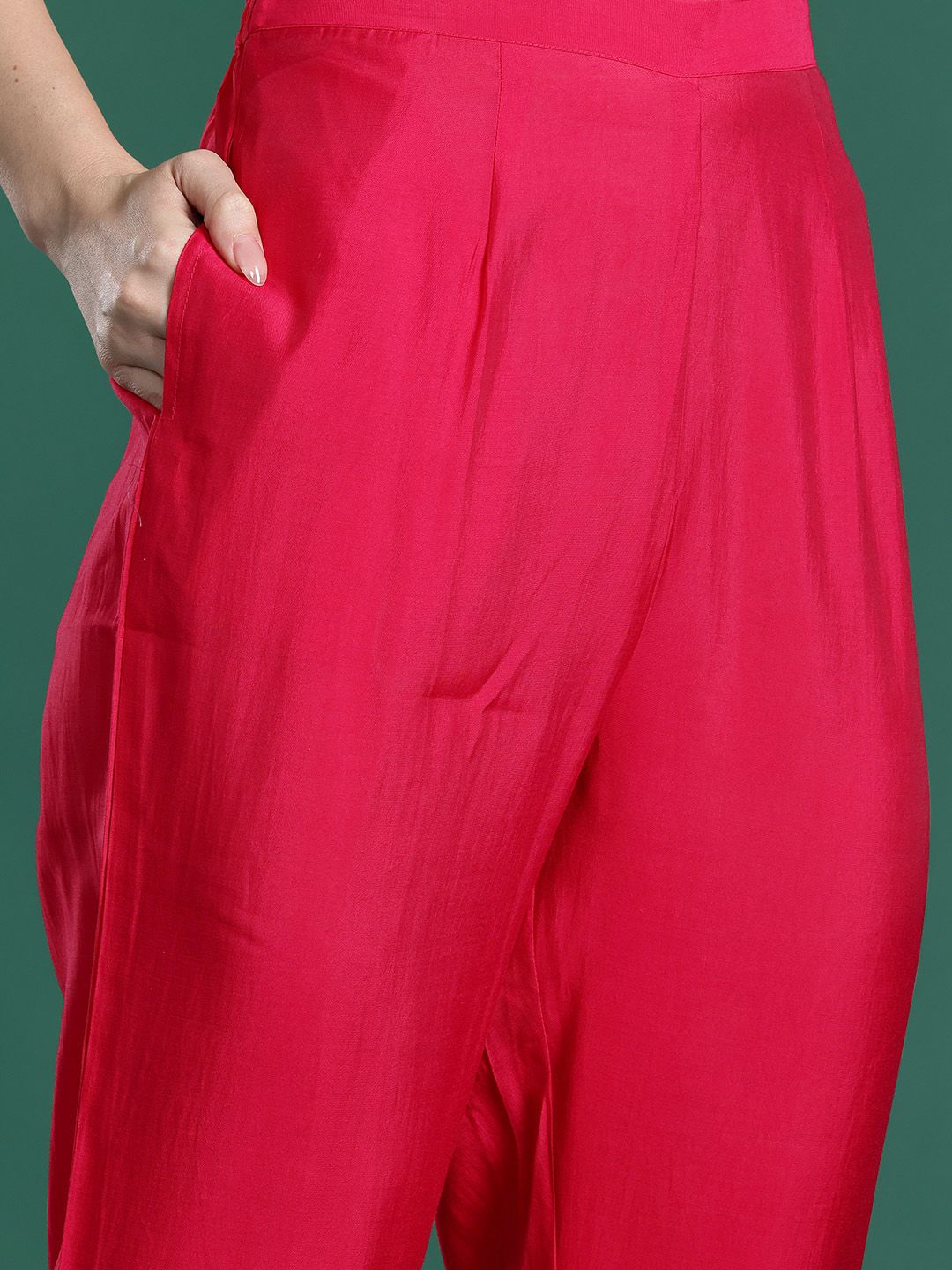 Ethnic Motifs Embroidered Kurta with Trousers