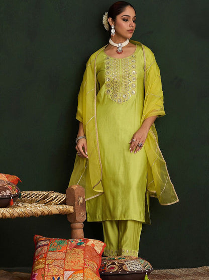 Embroidered Liva Straight Kurta With Trousers & Dupatta