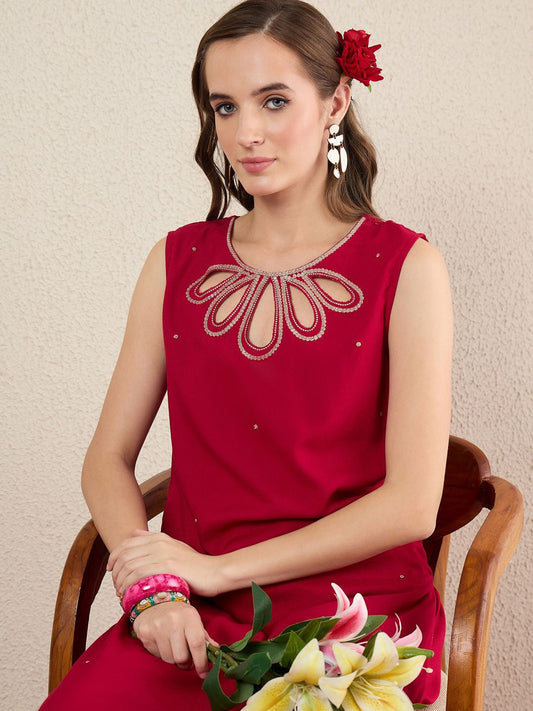 Dhiyona IE Women Solid Embroidered Kurta with Trousers