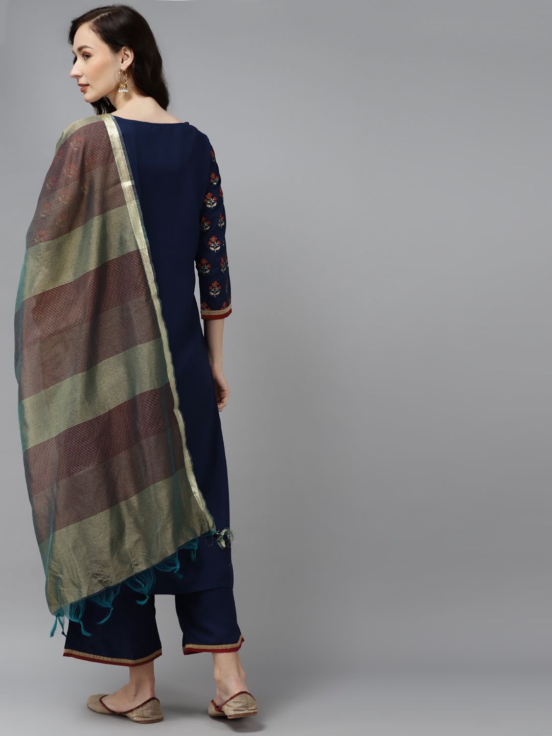 Women Blue Floral Printed Regular Kurta with Palazzos & With Dupatta