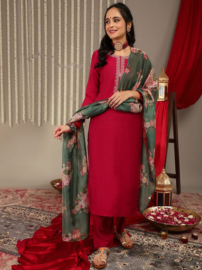 Dhiyona VA Women'sThread Work Detail Straight Kurta & Trousers With Dupatta