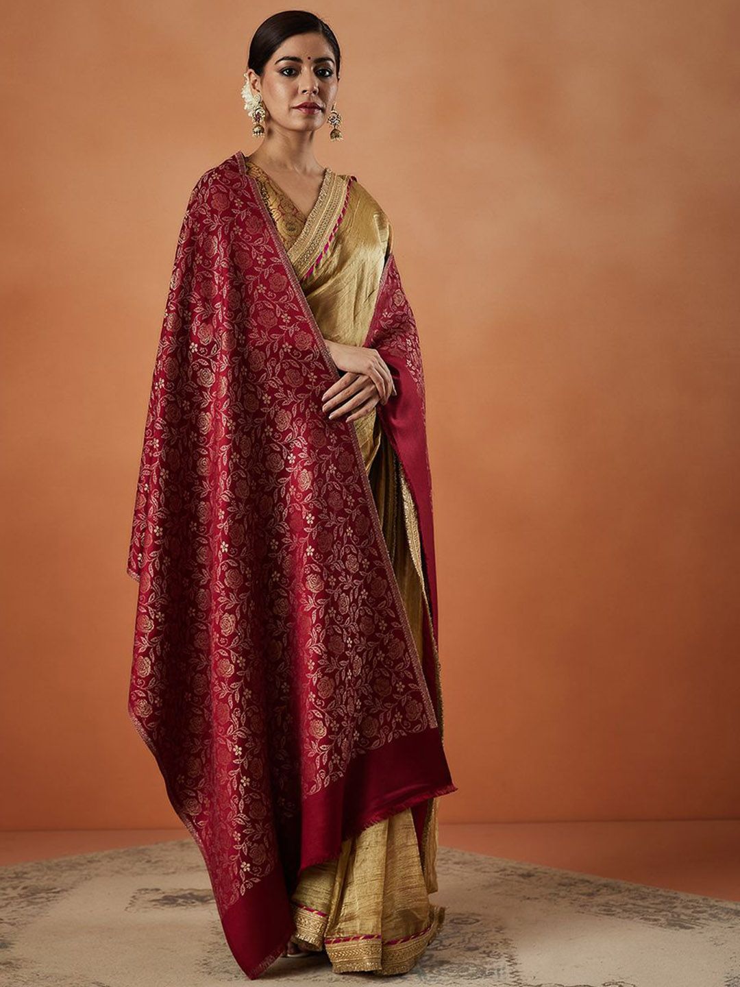 Dhiyona PA Gulnari Kaani Ethnic Motifs Woven Design Shawl