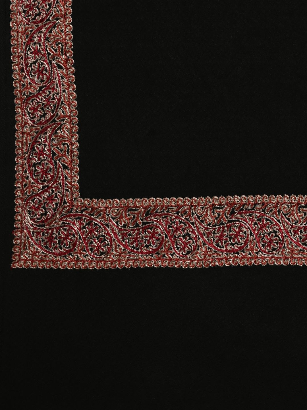 Dhiyona PA Women Black & Maroon Embroidered Shawl