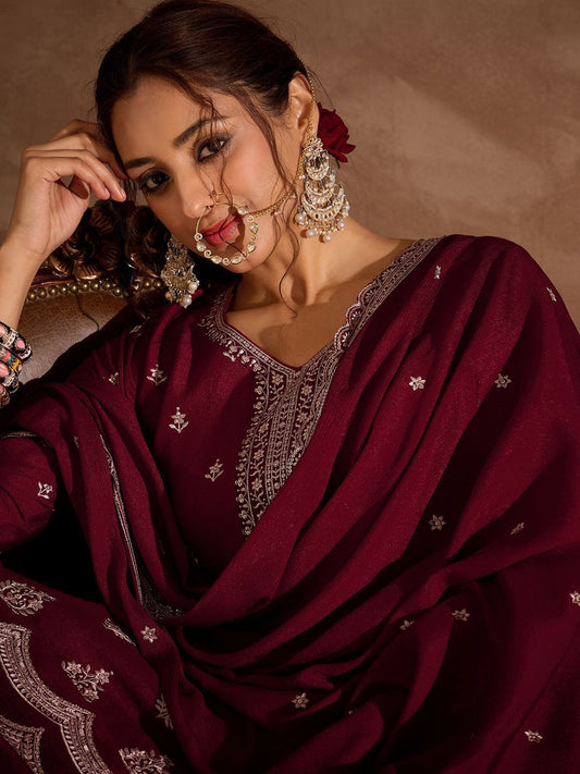Dhiyona IE Ethnic Motifs Embroidered Sequinned Straight Kurta With Sharara And Dupatta