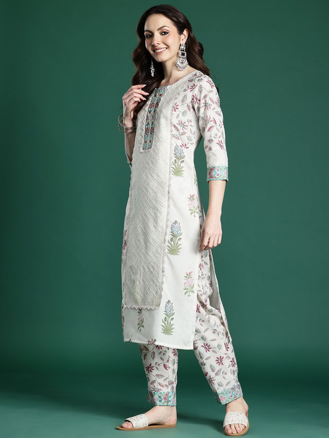Dhiyona IE Floral Printed Panelled Kurta with Trousers & Dupatta