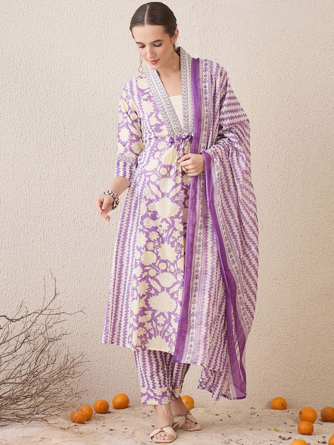 Floral Printed V-Neck Pure Cotton Straight Kurta With Trousers & Dupatta