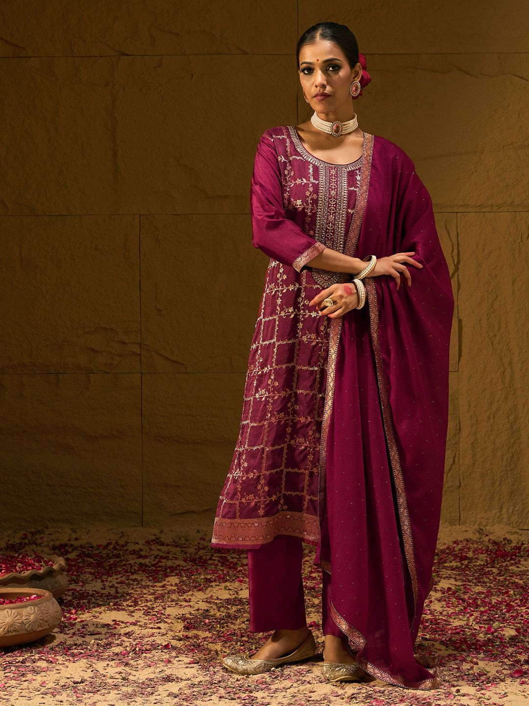 Dhiyona IE Floral Embroidered Jacquard Straight Kurta With Trousers & Dupatta