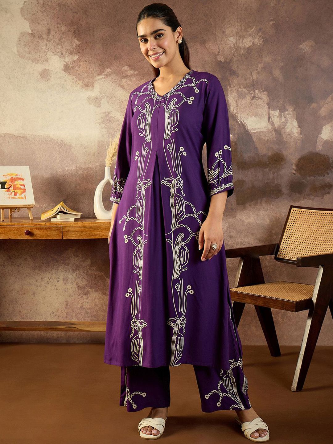 Women Printed Regular Beads and Stones Kurta with Palazzos