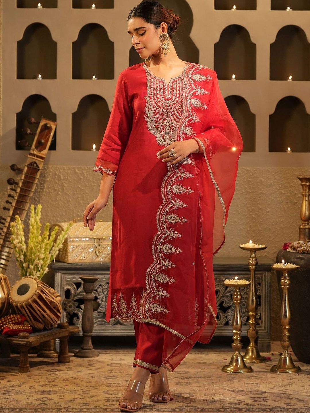 Women Ethnic Motifs Embroidered Regular Kurta with Trousers & With Dupatta