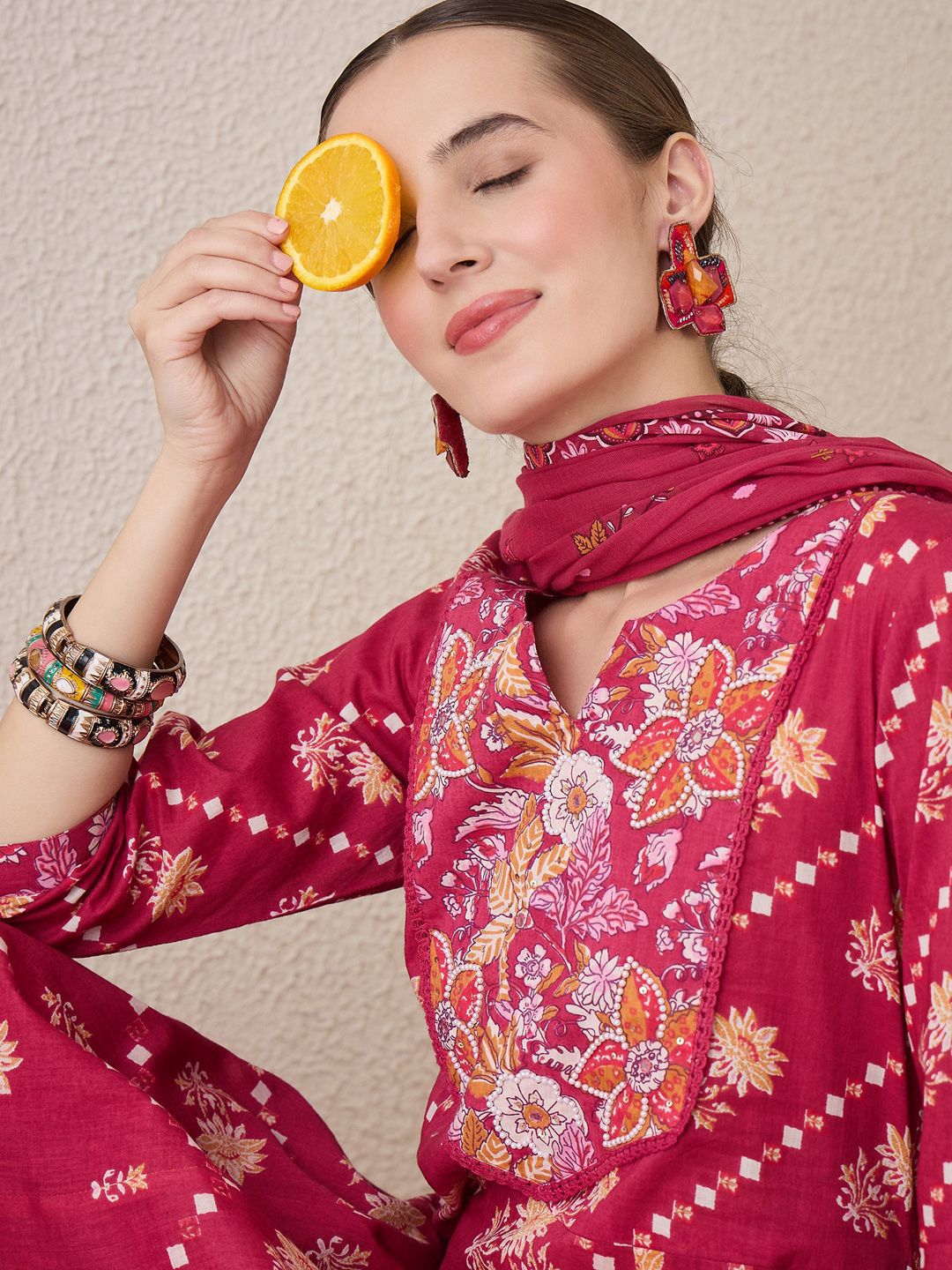 Dhiyona IE Floral Printed Notch Neck Beads & Stones Pure Cotton Kurta Trousers & Dupatta