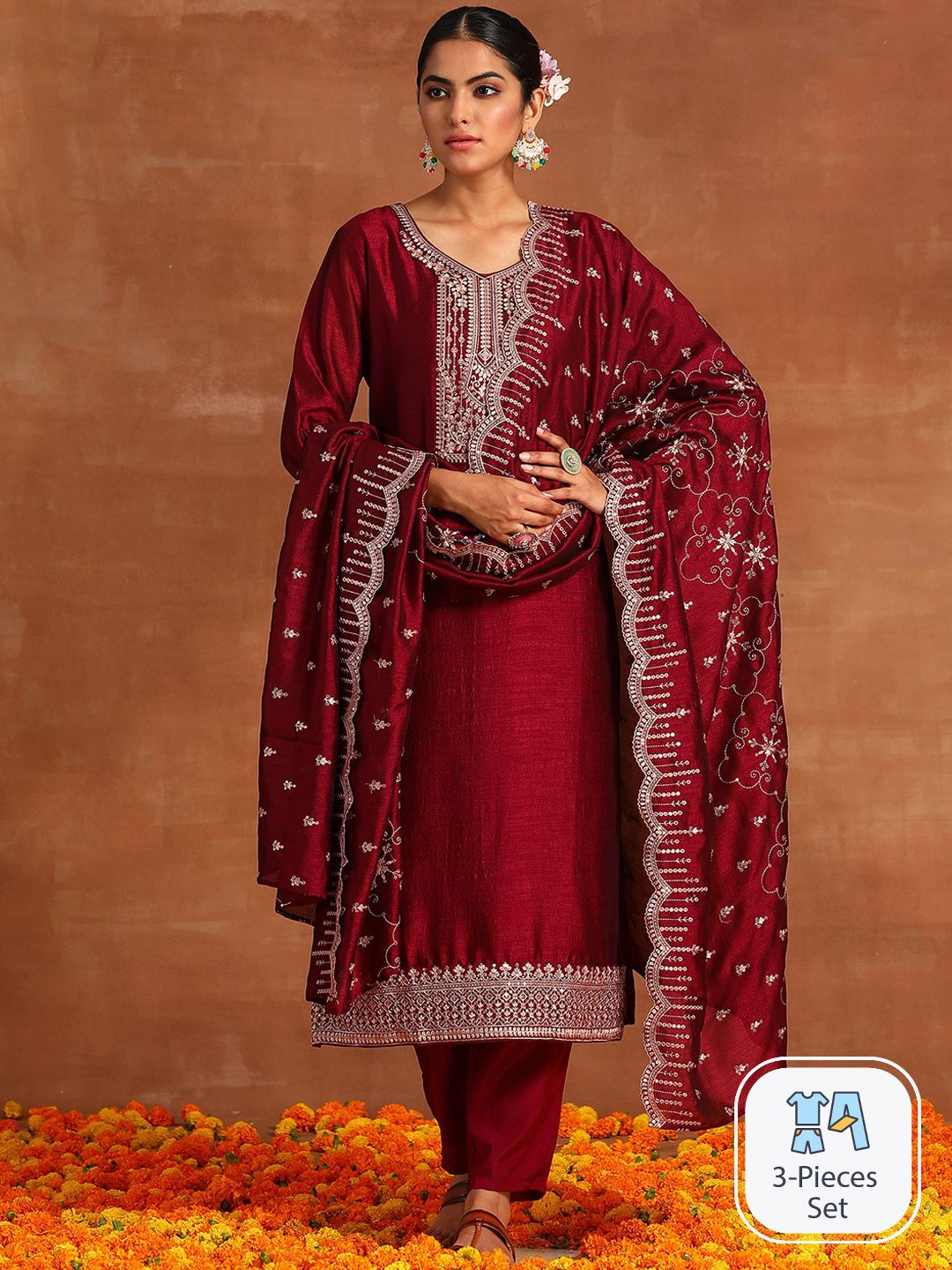 Dhiyona IE Floral Yoke Design V-Neck Sequinned Detail Straight Kurta & Trousers With Dupatta