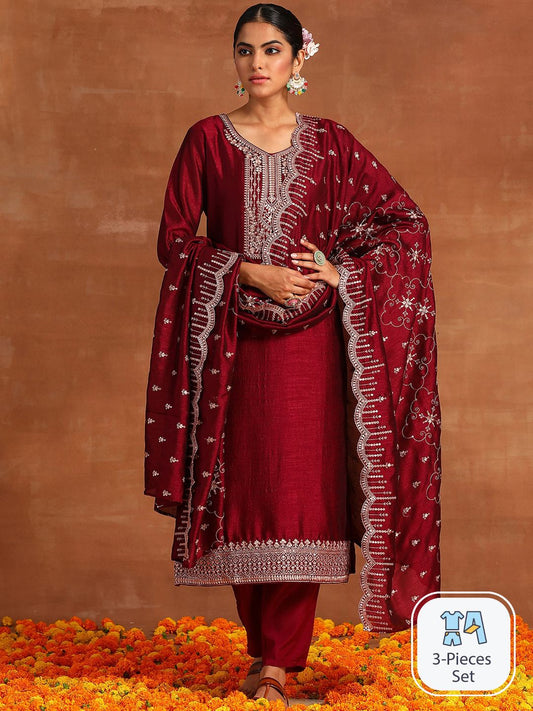 Dhiyona IE Floral Yoke Design V-Neck Sequinned Detail Straight Kurta & Trousers With Dupatta