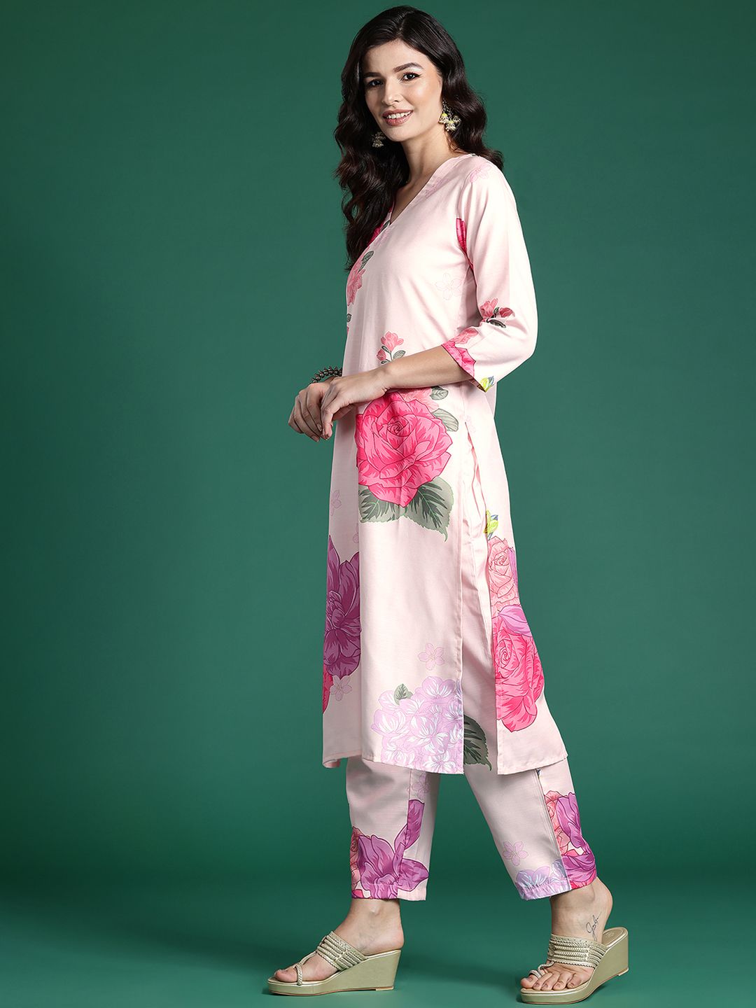 Floral Printed Kurta with Trousers