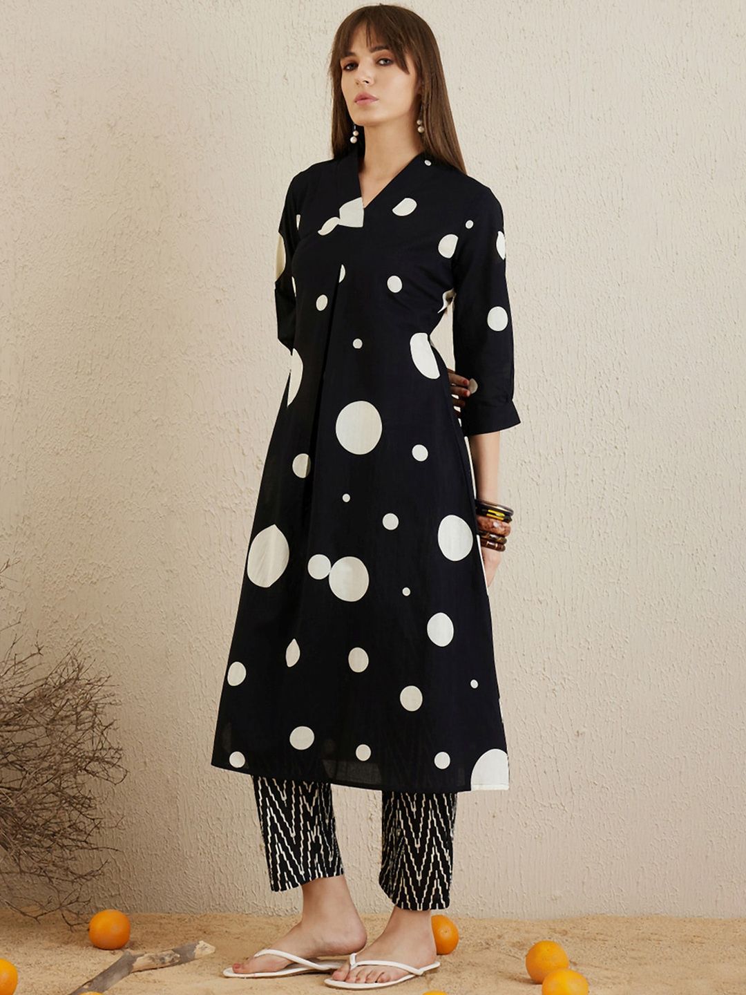 Dhiyona IE Printed Pleated Pure Cotton Kurta with Trousers