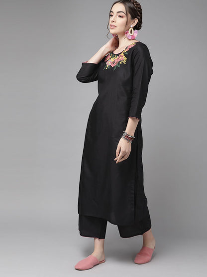 Classic Black And Peach Embroidered Kurta Set