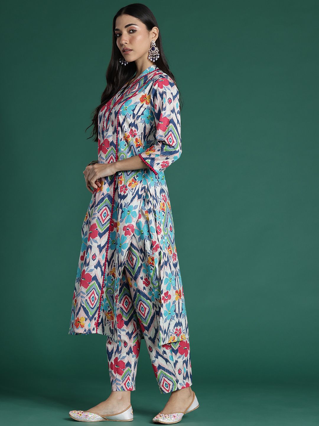 Dhiyona IE Women Printed Panelled Pure Cotton Kurta with Trousers