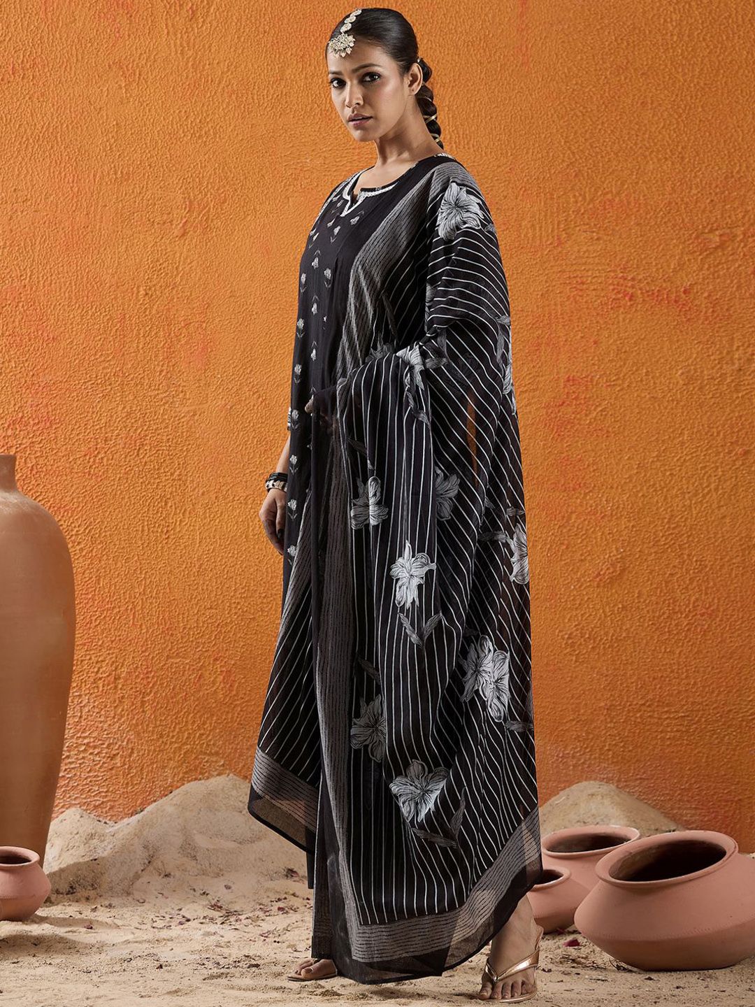 Dhiyona IE Women Ethnic Motifs Printed Panelled Pure Cotton Kurta