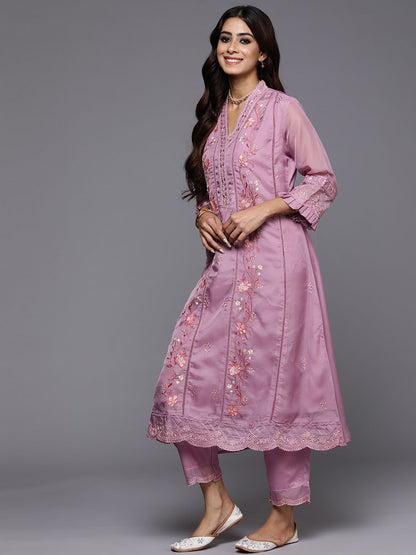 Women Floral Embroidered Regular Thread Work Kurta with Trousers & With Dupatta