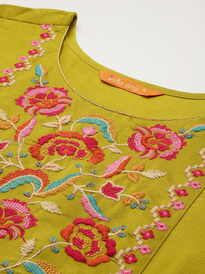 Floral Yoke Design Thread Work Liva Kurta With Trousers