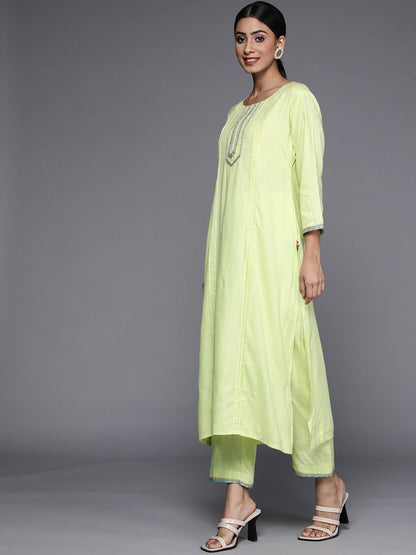 Dhiyona VA Women's Green Pleated Kurta with Trousers & Dupatta