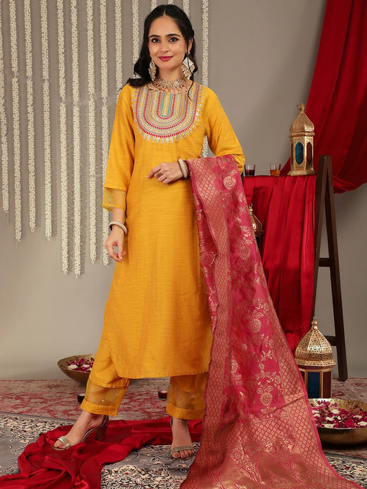 Dhiyona VA Women'sEthnic Motifs Yoke Design Thread Work Straight Kurta & Trouser With Dupatta