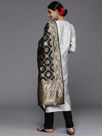 Dhiyona VA Women's Grey & Black Kurta with Trousers & Dupatta
