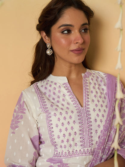 Women Floral Printed Pure Cotton Kurta with Trousers & With Dupatta