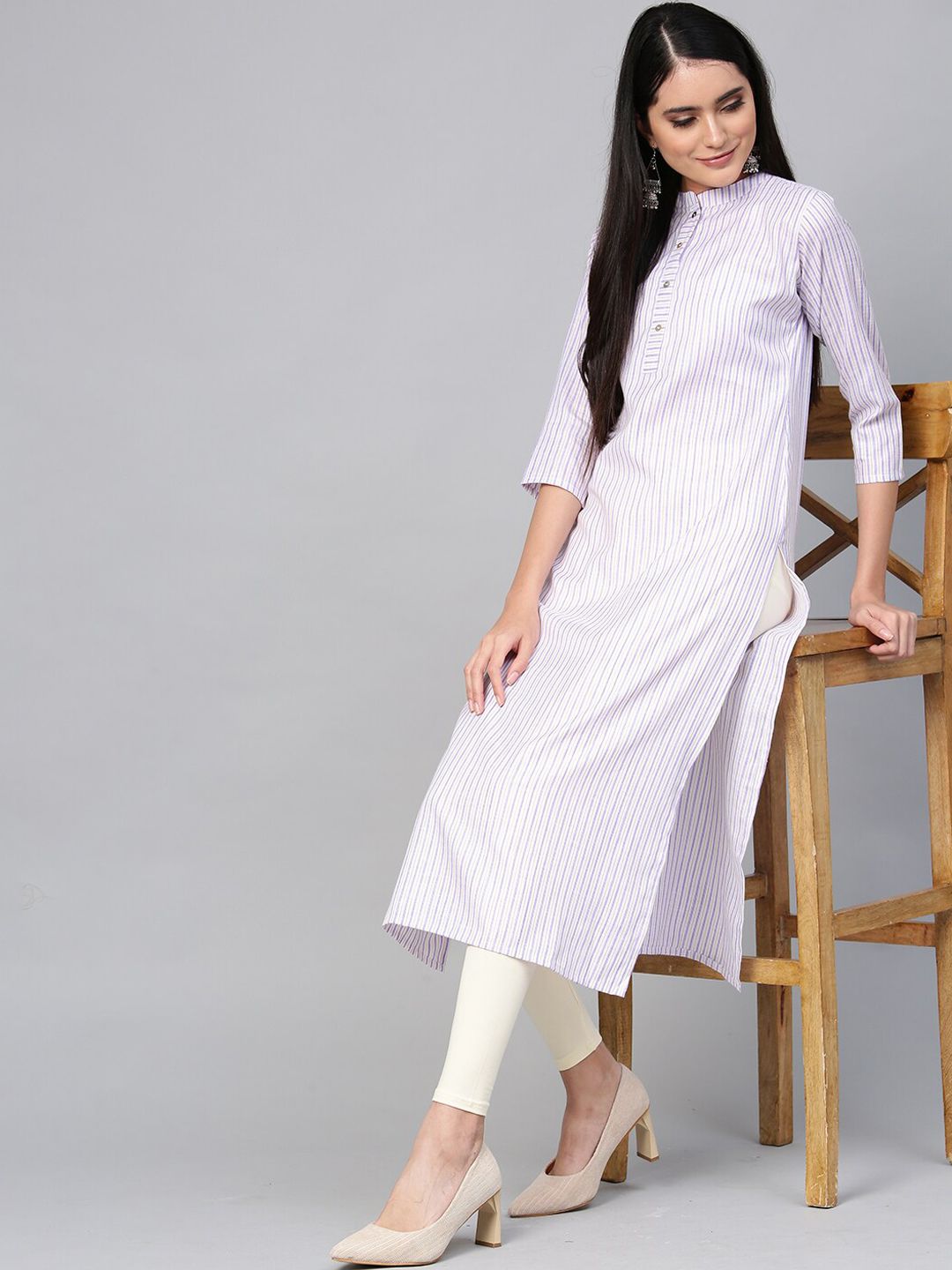 Dhiyona IE Women Purple Striped Straight Kurta