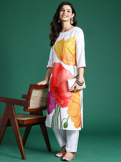 Dhiyona IE Women Floral Printed Regular Kurta with Trousers