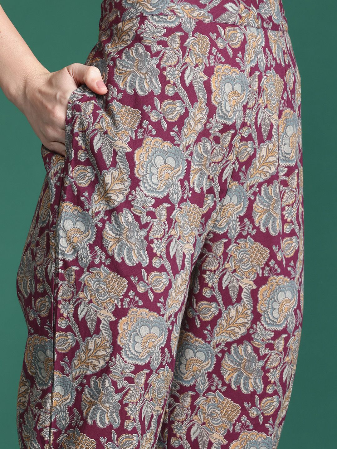 Dhiyona IE Floral Print Pure Cotton Kurta with Trousers & Dupatta