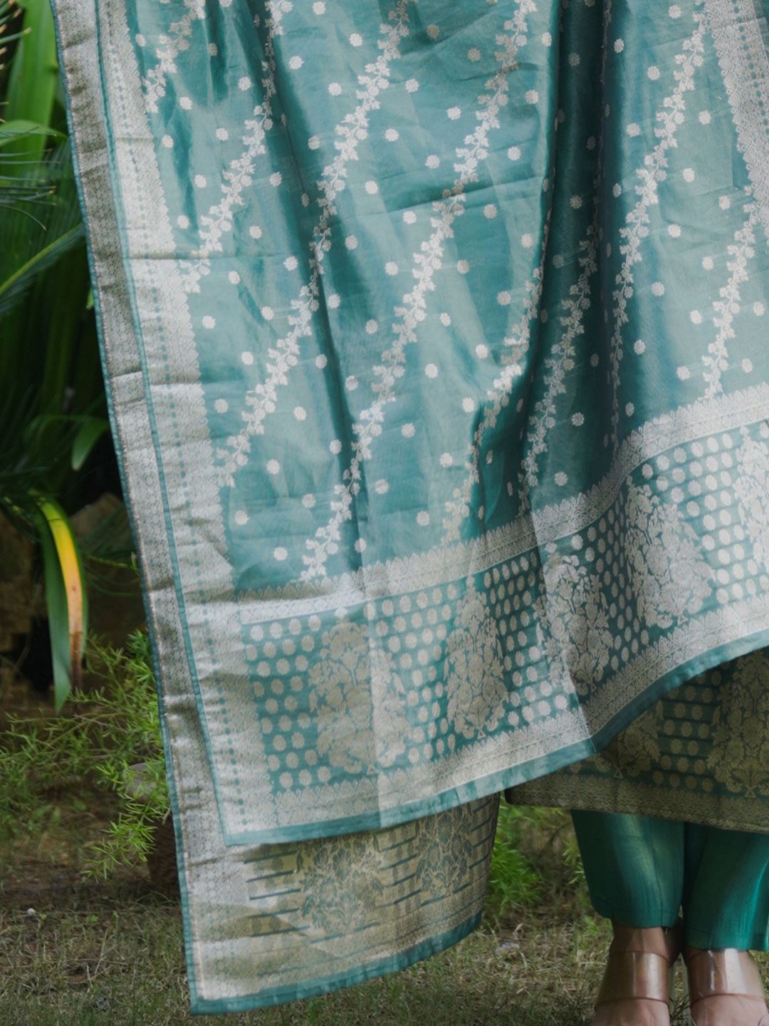 Dhiyona IE Woven Design Pure Silk Kurta with Trousers & Dupatta