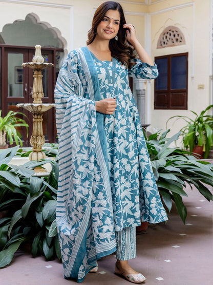 Floral Printed Square Neck Pure Cotton A-Line Kurta With Trousers & Dupatta