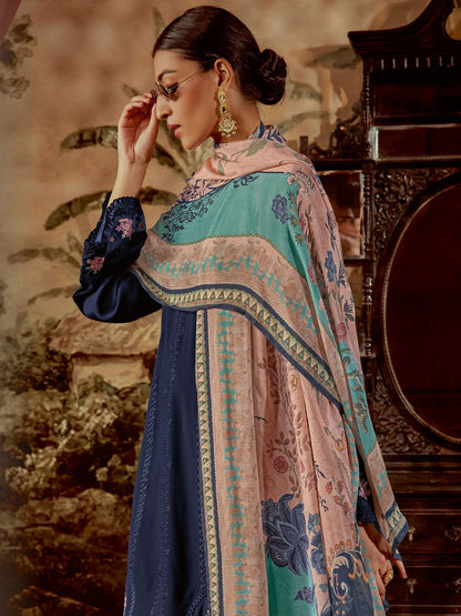 Women Floral Embroidered Regular Thread Work Silk Kurta Trousers With Dupatta