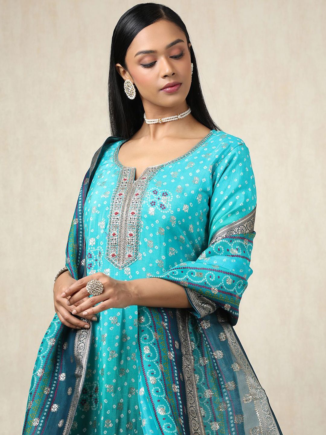 Dhiyona SO Women's Bandhani Printed Thread Work Brocade Straight Kurta With Trousers And Dupatta