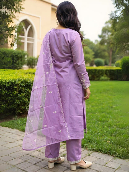 Ethnic Motifs Embroidered Notch Neck Sequinned Kurta With Trousers & Dupatta