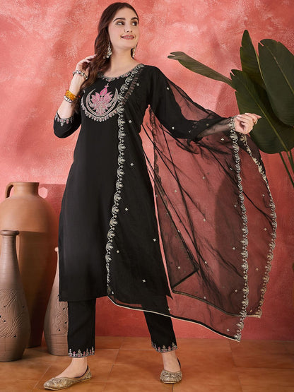 Dhiyona SN Women's Floral Yoke Design Zari Sequence Straight Kurta With Trousers & Dupatta