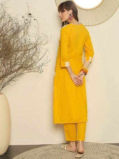 Dhiyona IE Women Printed V-Neck Cotton Top and Trousers Co-Ords