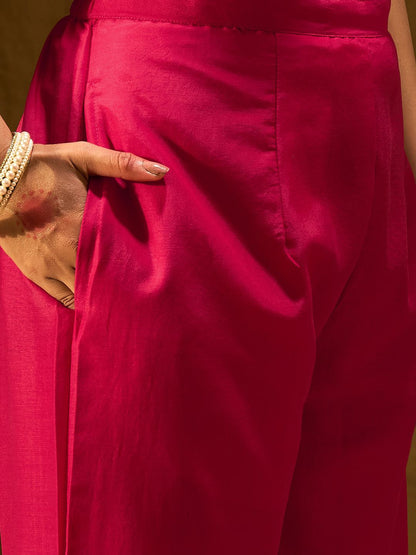 Dhiyona IE Floral Embroidered V-Neck Thread Work Straight Kurta with Trousers & Dupatta