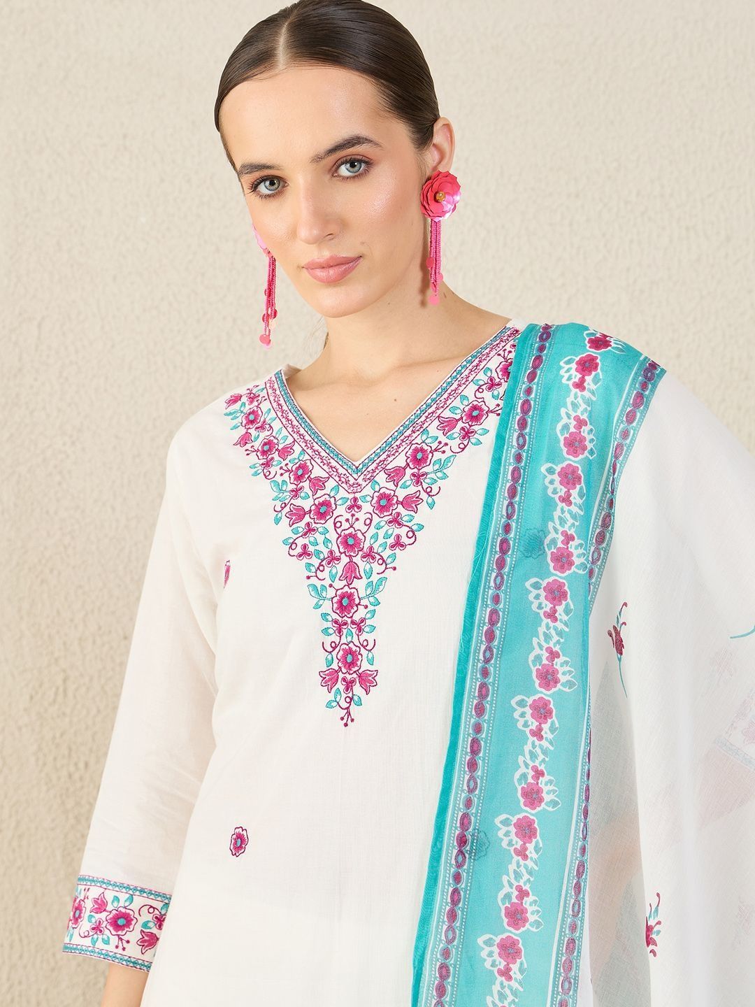 Floral Embroidered Thread Work Pure Cotton V-Neck Kurta With Trouser & Dupatta