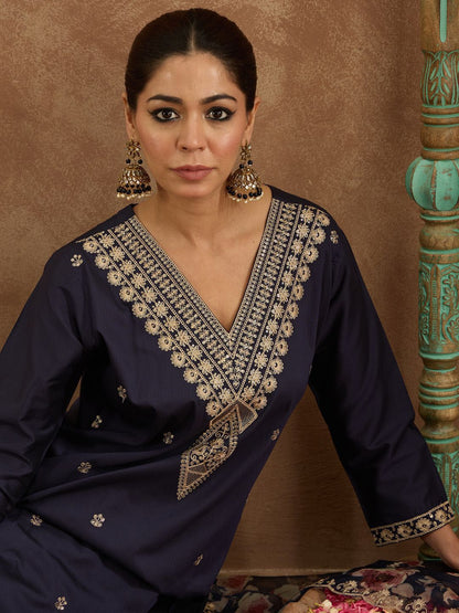 Women Ethnic Motifs Embroidered Regular Kurta with Trousers & With Dupatta