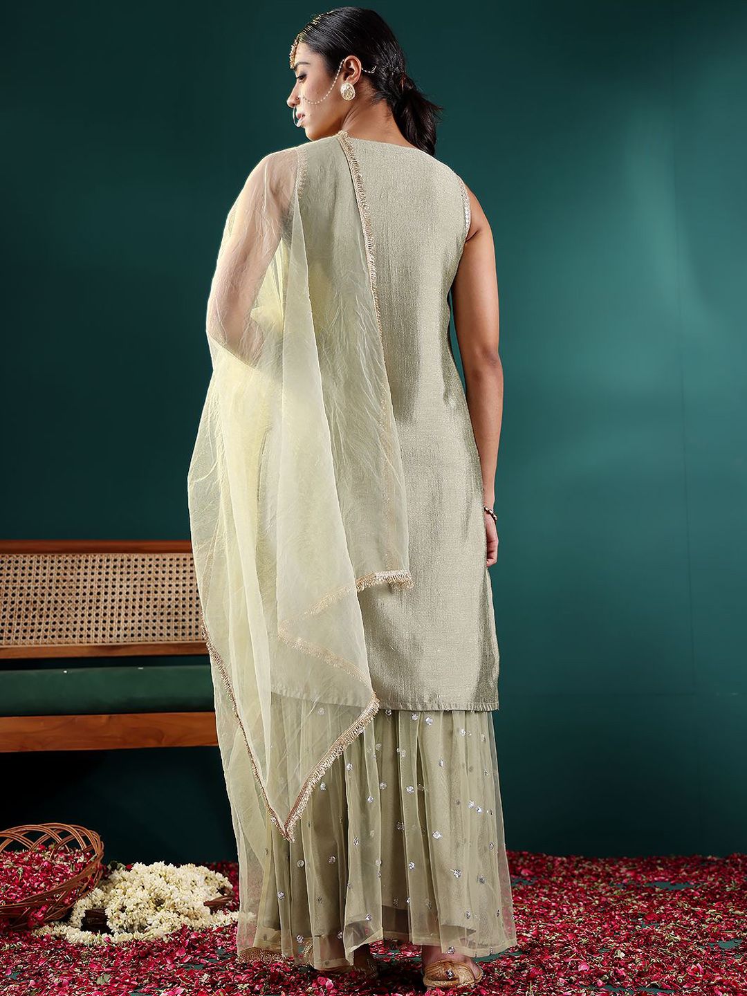 Dhiyona VA Women's Floral Embroidered Regular Kurta with Sharara & With Dupatta