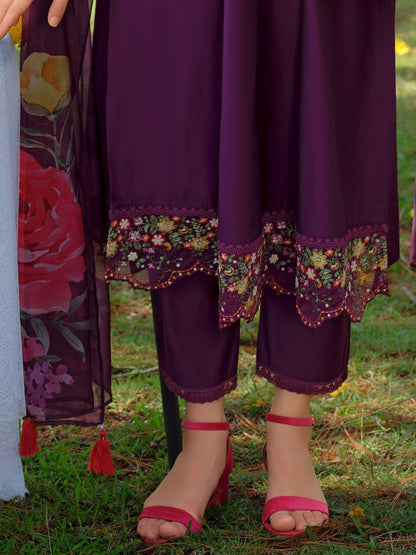 Floral Yoke Design Tie-Up Neck Thread Work A-Line Kurta & Trousers With Dupatta